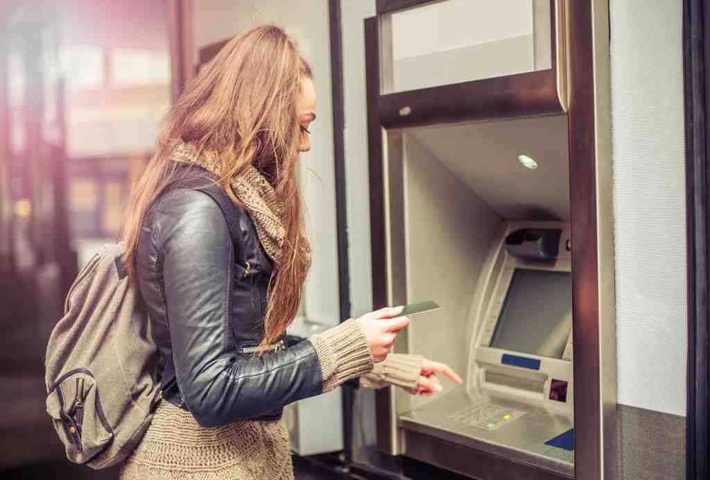 Comment ouvrir un compte bancaire pour un étranger ?